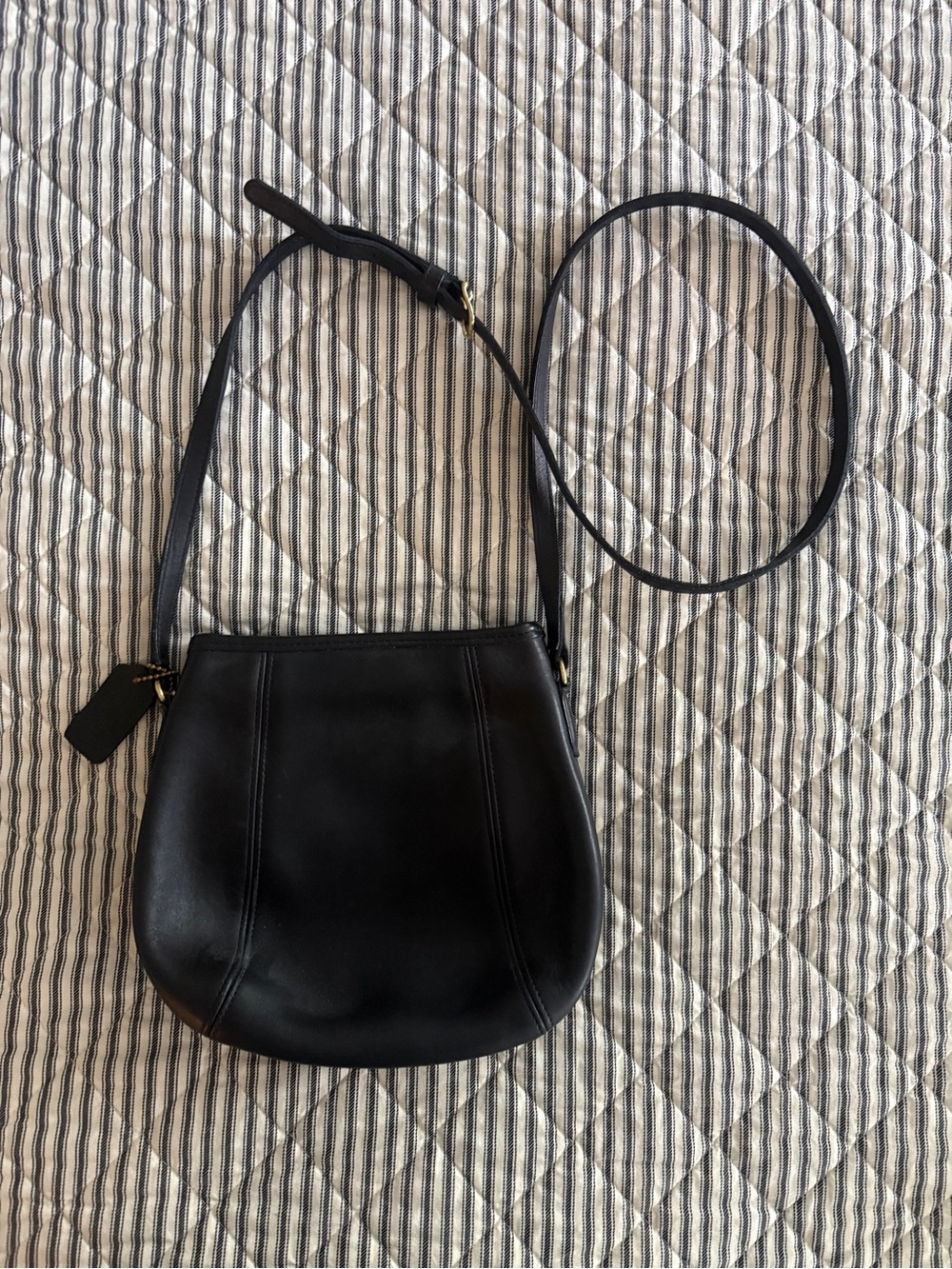 Vintage Coach 9990 Small Framed Pouch Black Leather Crossbody